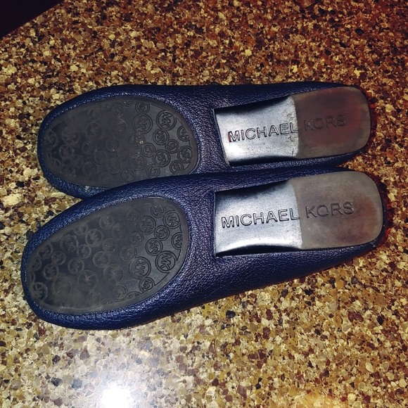 MICHAEL Michael Kors Hamilton navy 6M EUC - Picture 5 of 6